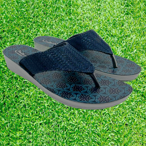 Walkaroo Ladies fashionable and comfortable Blue Sandal